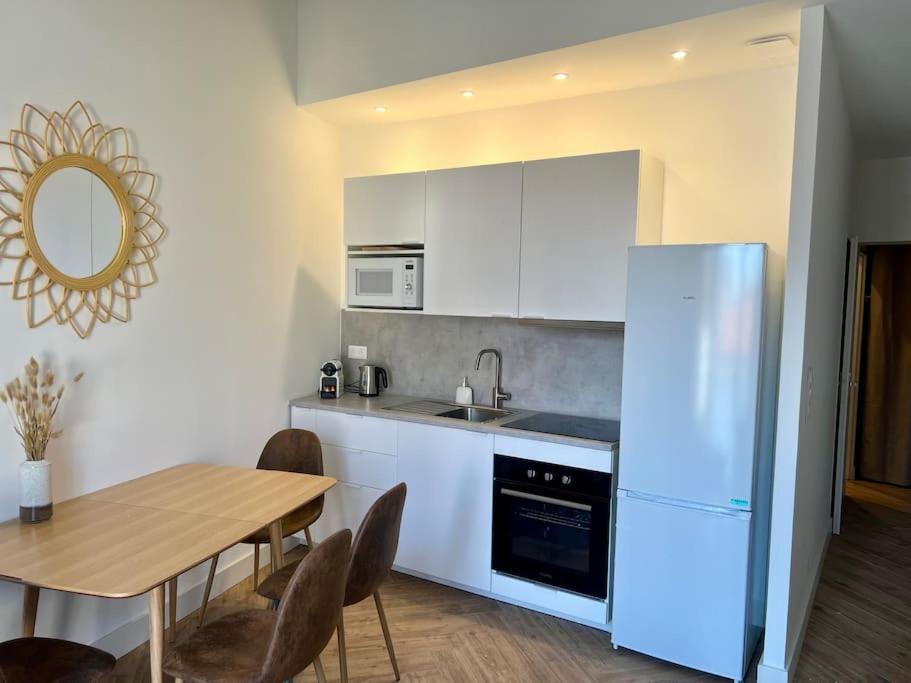Soho - Le Corner Montpellier Lägenhet Exteriör bild